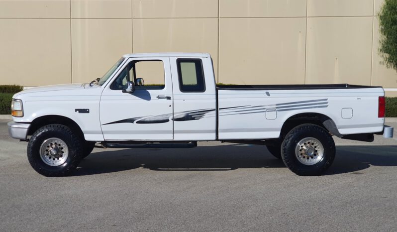 
								Ford F 250 XLT 4×4 voll									