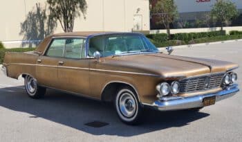 
									Chrysler Le Baron Imperial voll								