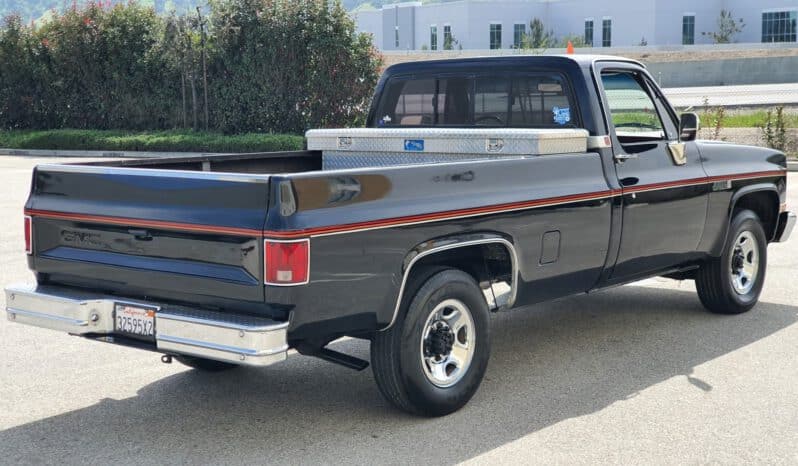 
								Chevrolet 2500 GMC voll									