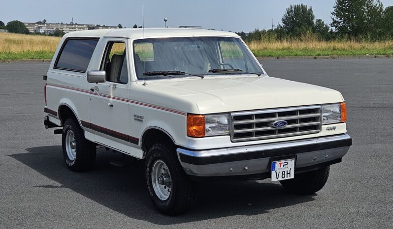 Ford Bronco XLT 4×4