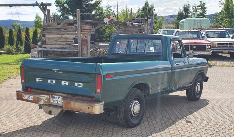 
								Ford F 250 Custom voll									