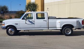 
									Ford F 350 XLT Crew Cab Dually voll								