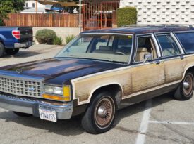 Ford LTD Country Squire Woody